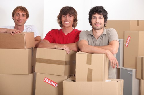 Local van service for residential and business customers in Maida Vale